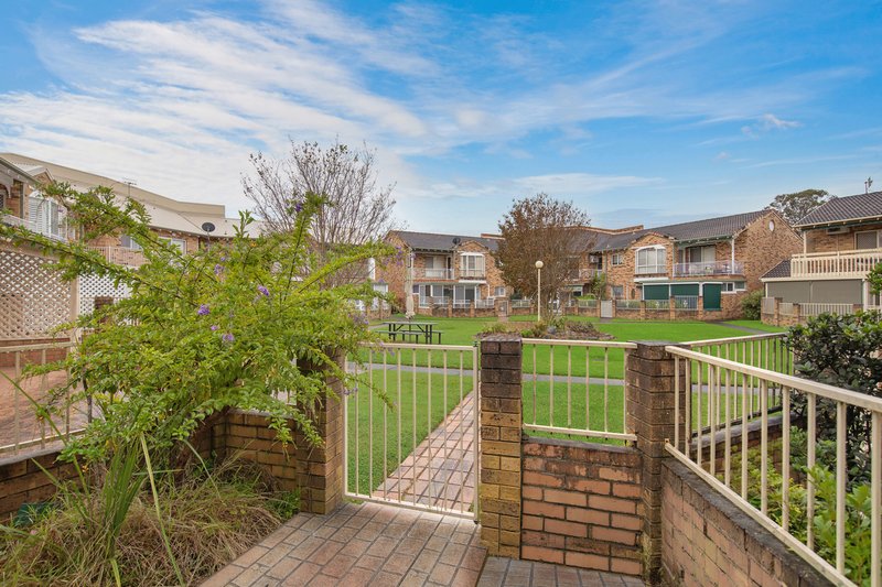 Photo - 107/15 Lorraine Avenue, Berkeley Vale NSW 2261 - Image 7