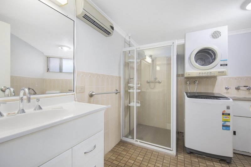 Photo - 107/15 Lorraine Avenue, Berkeley Vale NSW 2261 - Image 9