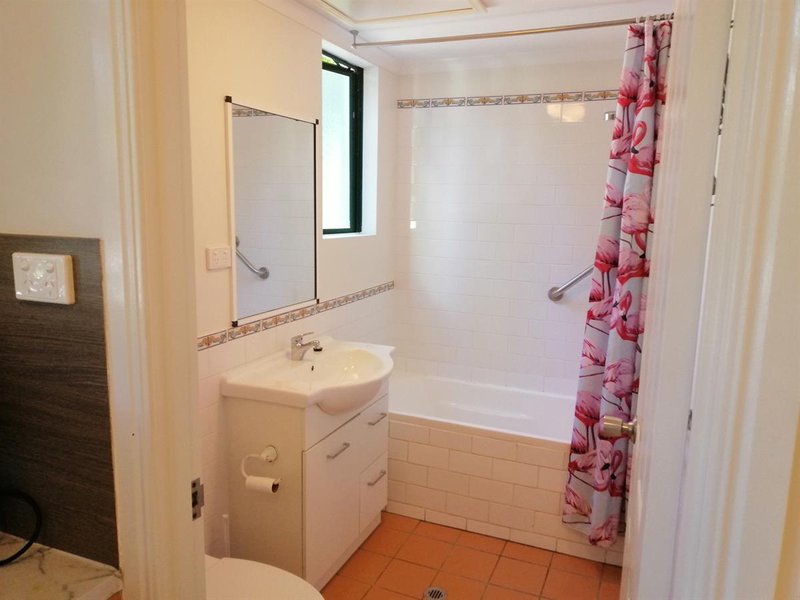 Photo - 107/188 Mcleod Street, Cairns North QLD 4870 - Image 7