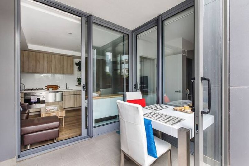 Photo - 107/19-25 Nott Street, Port Melbourne VIC 3207 - Image 3