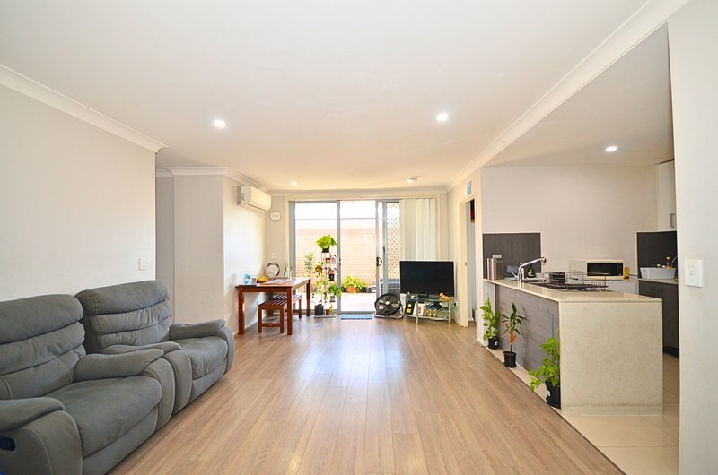 Photo - 107/19 Aurelia Street, Toongabbie NSW 2146 - Image 3