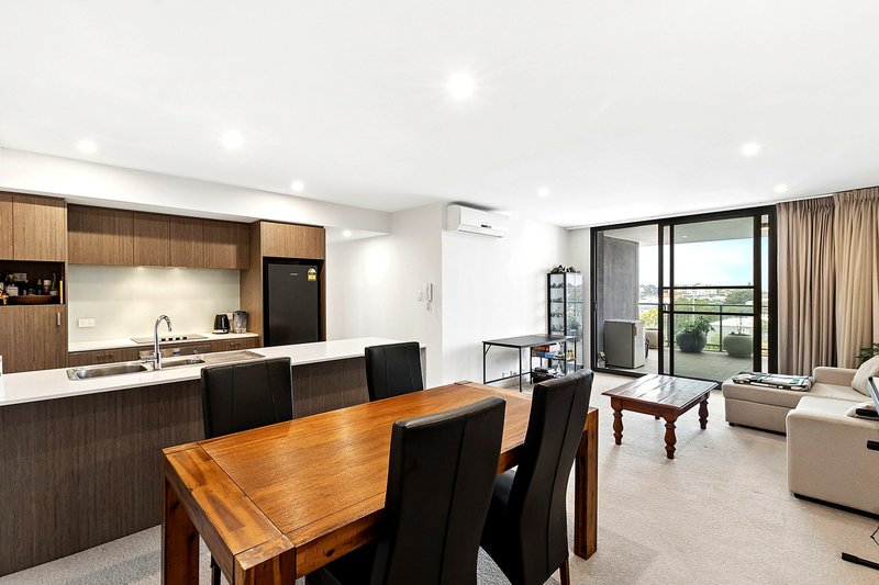 Photo - 107/2 Tenth Avenue, Maylands WA 6051 - Image 2