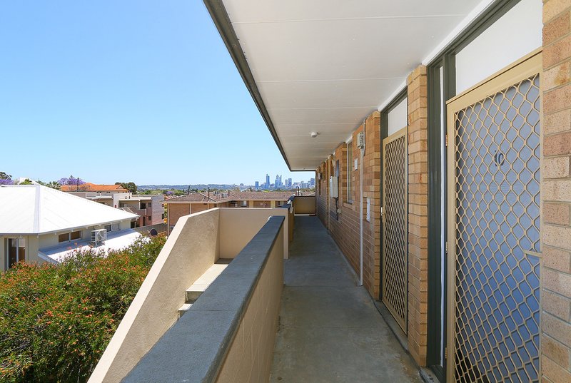 Photo - 10/73 King George Street, Victoria Park WA 6100 - Image 3