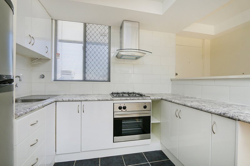 Photo - 10/73 King George Street, Victoria Park WA 6100 - Image 10