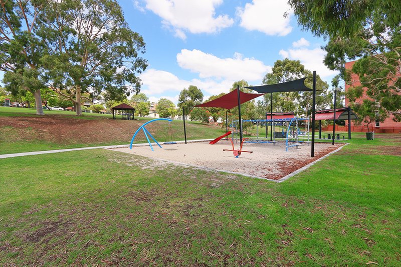 Photo - 10/73 King George Street, Victoria Park WA 6100 - Image 25