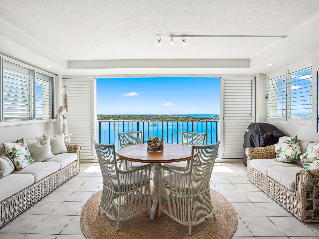 107/326-342 Marine Parade, Labrador, QLD 4215 - Image 2