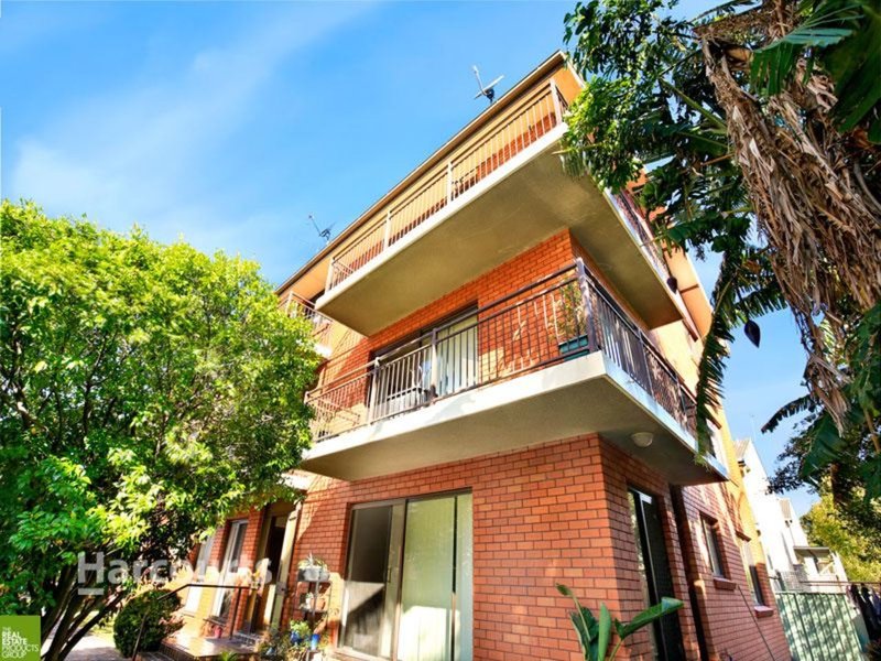 Photo - 10/76 Corrimal Street, Wollongong NSW 2500 - Image 7