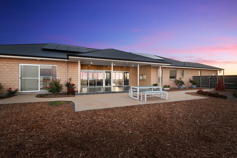 Photo - 1077 Point Riley Road, Wallaroo SA 5556 - Image 25