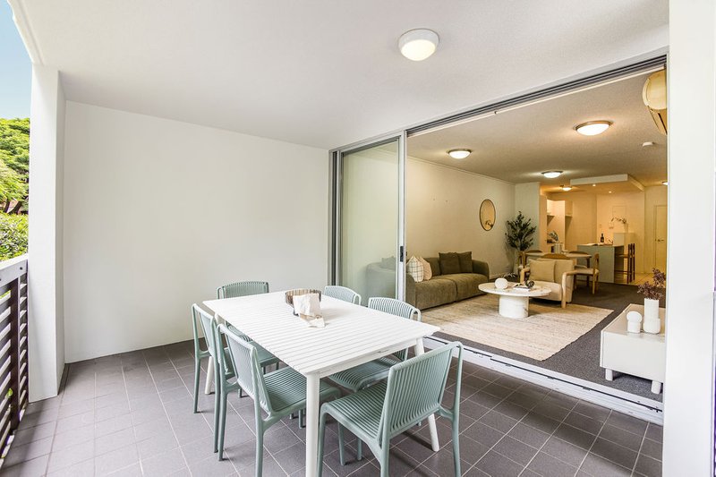 Photo - 107/71 Beeston Street, Teneriffe QLD 4005 - Image 9