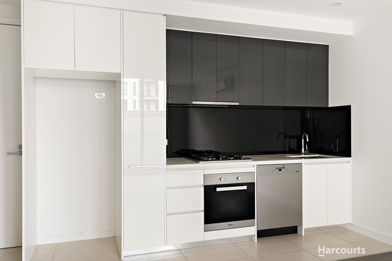 Photo - 107/802 Elgar Road, Doncaster VIC 3108 - Image 2