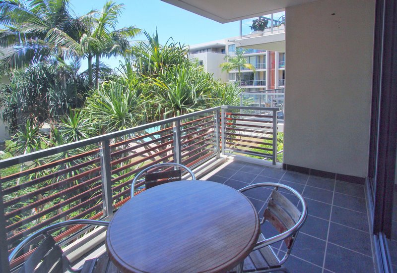 Photo - 1078/1 Ocean Street, Burleigh Heads QLD 4220 - Image 3