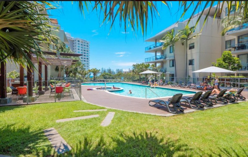 Photo - 1078/1 Ocean Street, Burleigh Heads QLD 4220 - Image 8