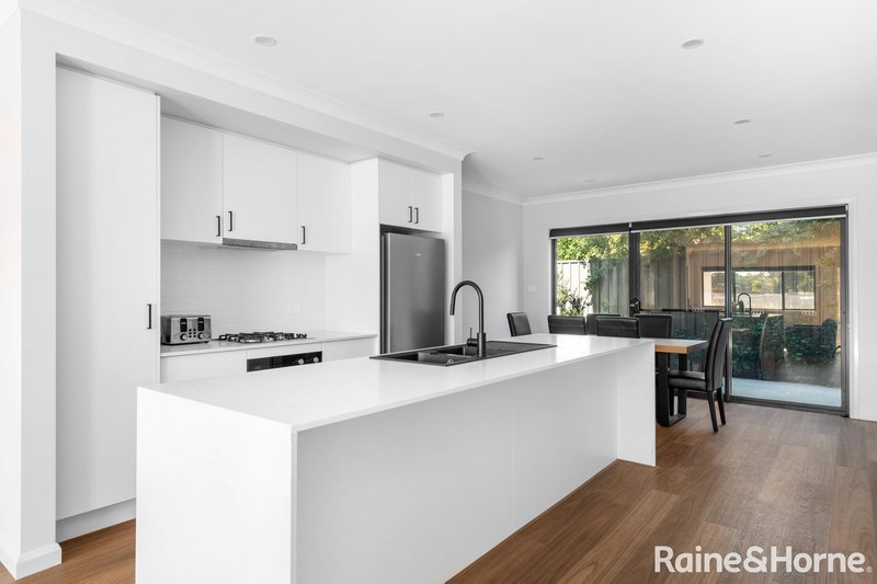 Photo - 10/79 Albatross Road, West Nowra NSW 2541 - Image 3