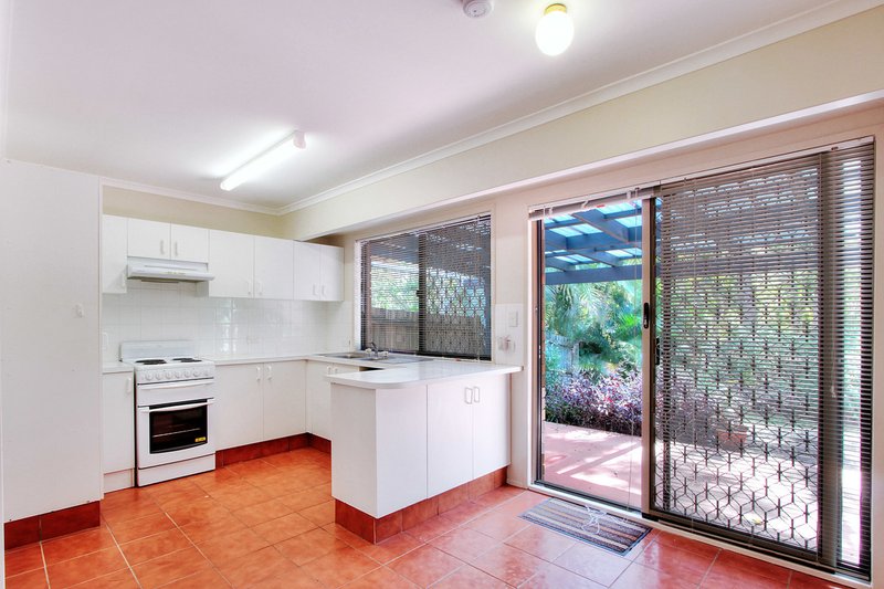 Photo - 10/79 Dorset Drive, Rochedale South QLD 4123 - Image 4