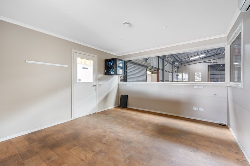 Photo - 107C Hertford Street, Sebastopol VIC 3356 - Image 5