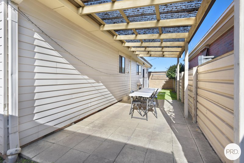 Photo - 108 Adair Street, Redan VIC 3350 - Image 9