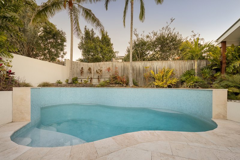 Photo - 108 Alexandra Street, Bardon QLD 4065 - Image 13