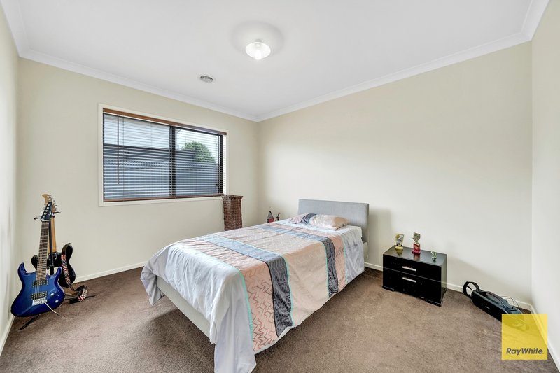 Photo - 108 Arbour Boulevard, Burnside Heights VIC 3023 - Image 17