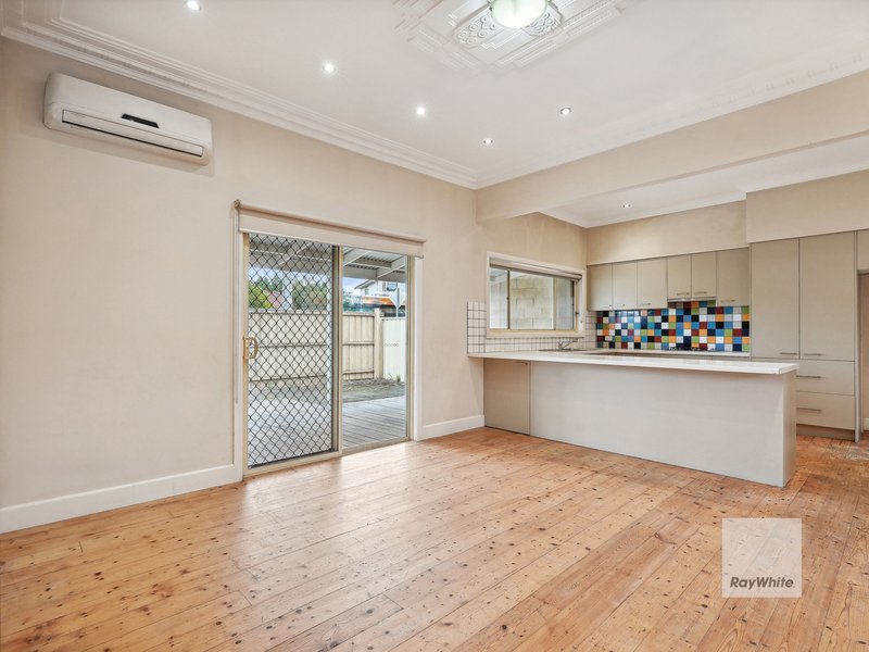 Photo - 108 Argyle Street, Fawkner VIC 3060 - Image 2