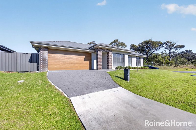 Photo - 108 Balgownie Circuit, Heddon Greta NSW 2321 - Image 2