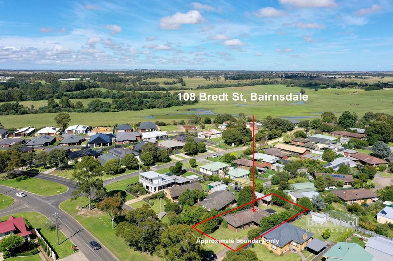 Photo - 108 Bredt Street, Bairnsdale VIC 3875 - Image 2