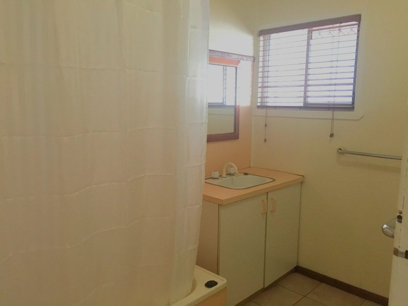 Photo - 108 Butler Street, Mount Isa QLD 4825 - Image 5