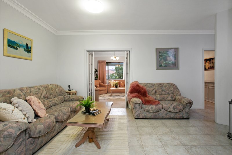 Photo - 108 Crookston Road, Reservoir VIC 3073 - Image 3