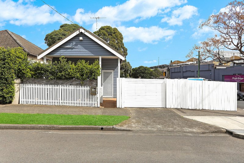 108 Flood Street, Leichhardt NSW 2040