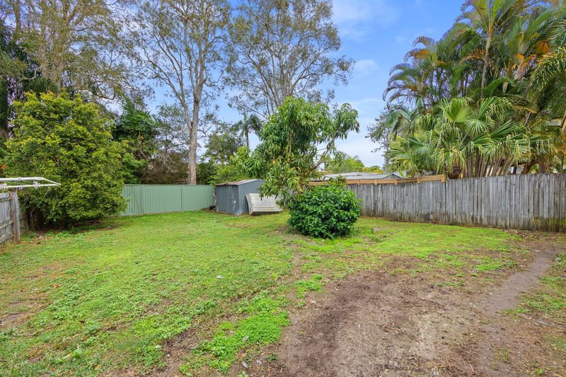 Photo - 108 Hansford Road, Coombabah QLD 4216 - Image 12