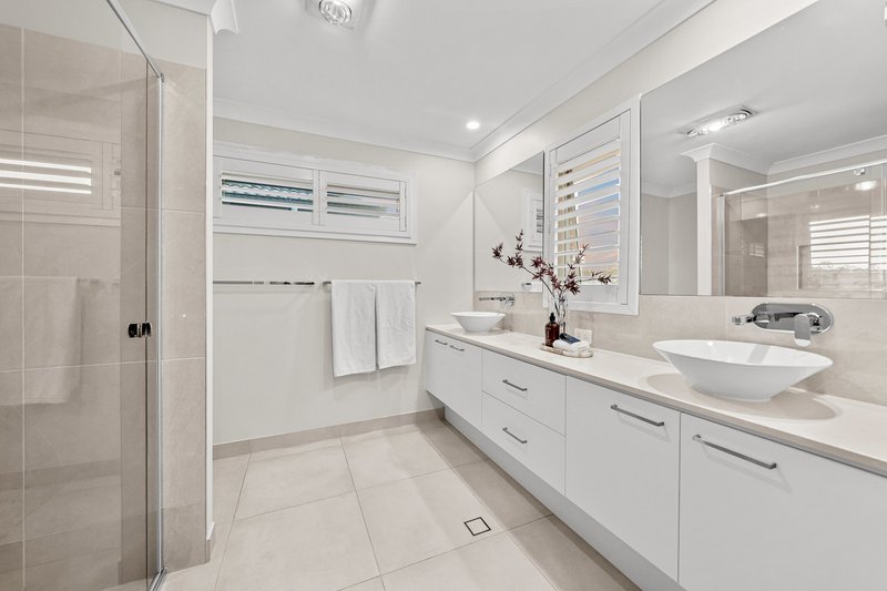 Photo - 108 Ivory Crescent, Pallara QLD 4110 - Image 18