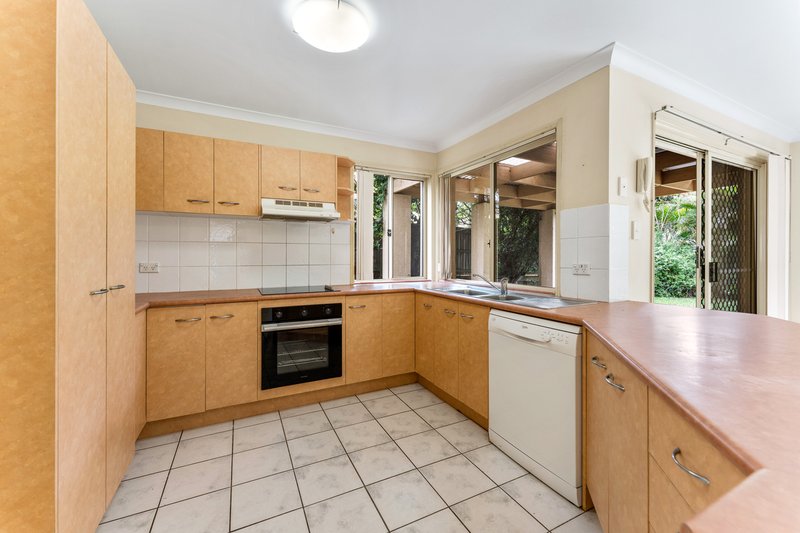 Photo - 10/8 John Paul Drive, Daisy Hill QLD 4127 - Image 9