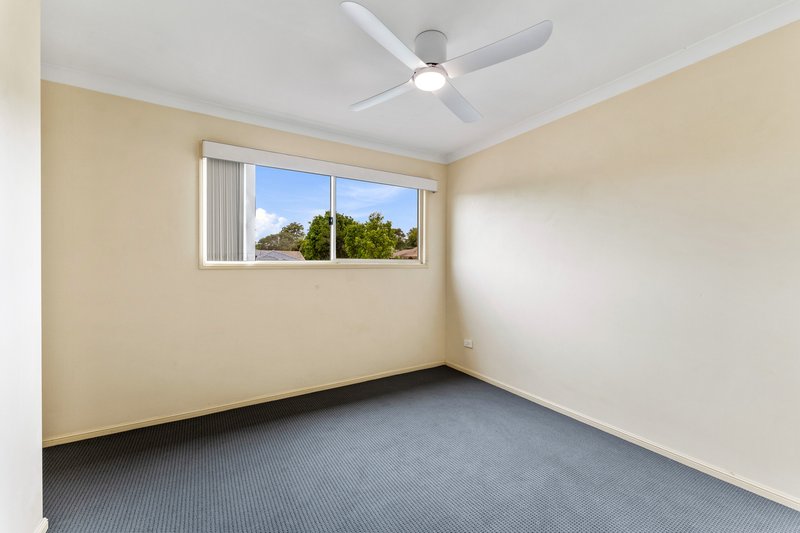 Photo - 10/8 John Paul Drive, Daisy Hill QLD 4127 - Image 14