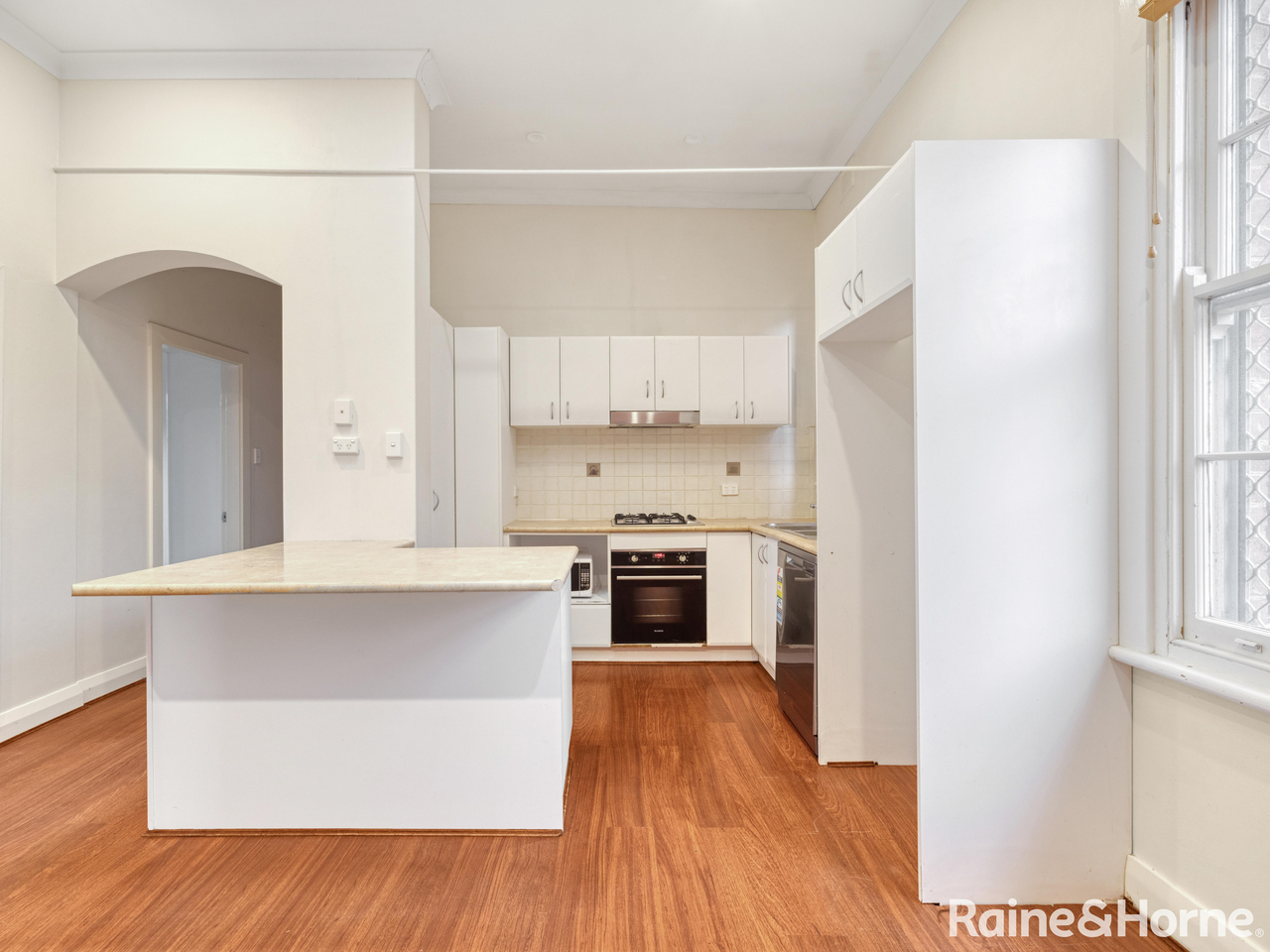 108 Keppel Street, Bathurst NSW 2795 - Image 2