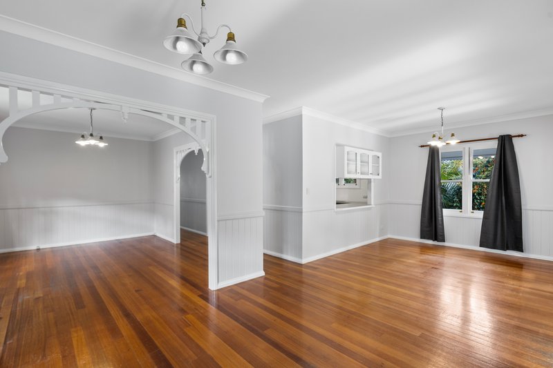 Photo - 108 Kingsbury Street, , Norman Park QLD 4170 - Image 4
