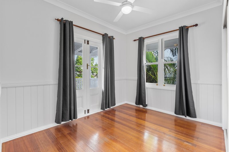 Photo - 108 Kingsbury Street, , Norman Park QLD 4170 - Image 6