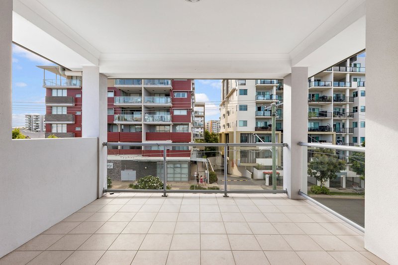 Photo - 10/8 Kingsmill Street, Chermside QLD 4032 - Image 6