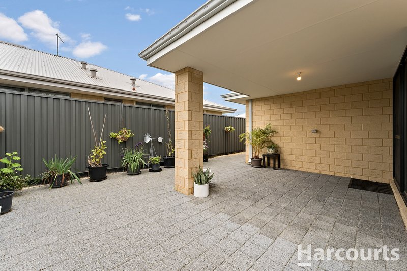 Photo - 108 Lakewood Parkway, Coodanup WA 6210 - Image 17