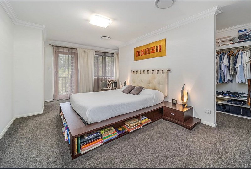 Photo - 108 Macksville Street, Carnes Hill NSW 2171 - Image 2