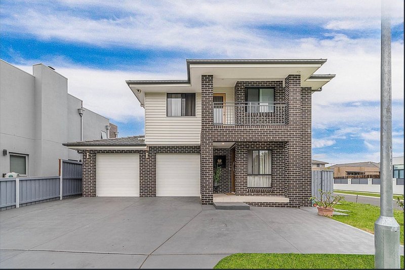 Photo - 108 Macksville Street, Carnes Hill NSW 2171 - Image 14