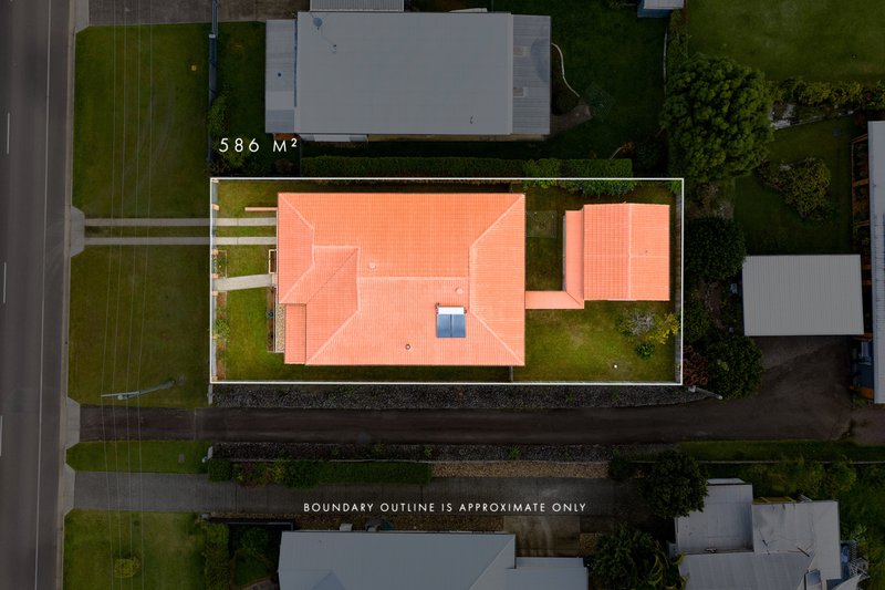Photo - 108 Maple Street, Cooroy QLD 4563 - Image 4