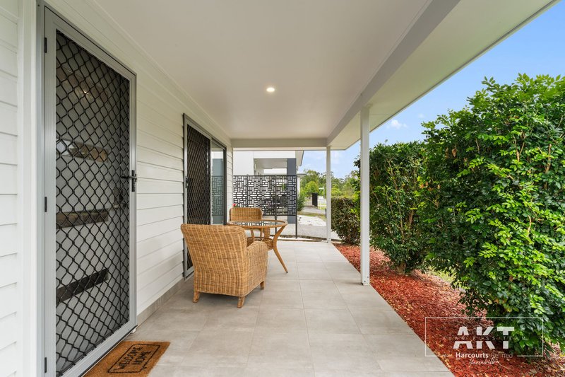 Photo - 108 Mckinnon Drive, Yarrabilba QLD 4207 - Image 6