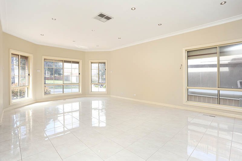 Photo - 108 Mcpherson Blvd , Roxburgh Park VIC 3064 - Image 2