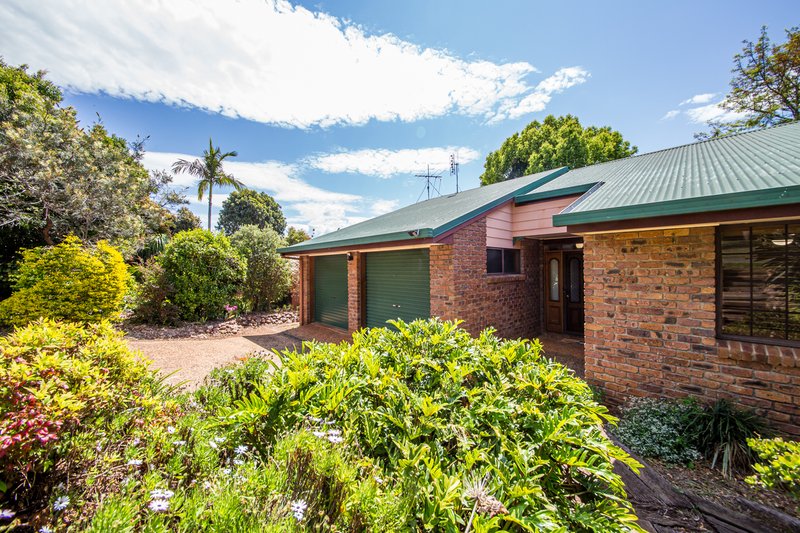 Photo - 108 Moore Street, Kingaroy QLD 4610 - Image 2