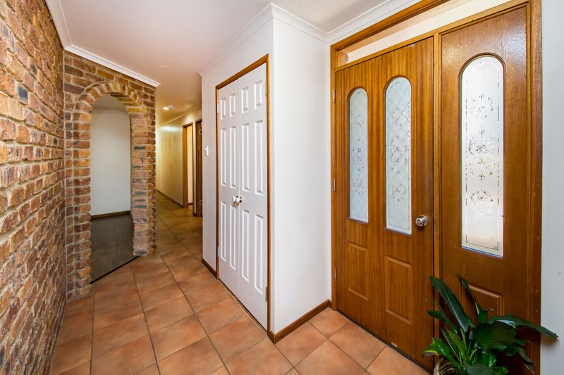 Photo - 108 Moore Street, Kingaroy QLD 4610 - Image 4