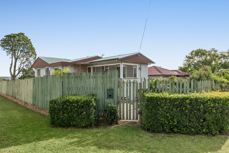 Photo - 108 North Street, North Toowoomba QLD 4350 - Image 1