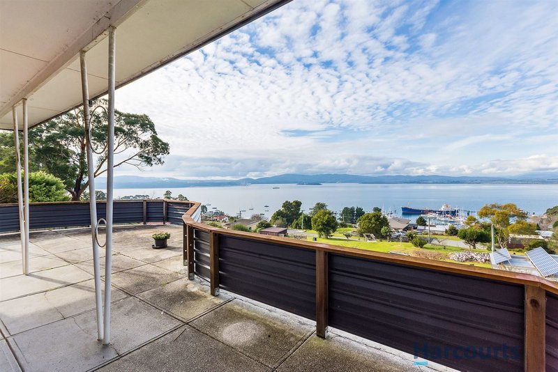 108 Oxford Street, Beauty Point TAS 7270