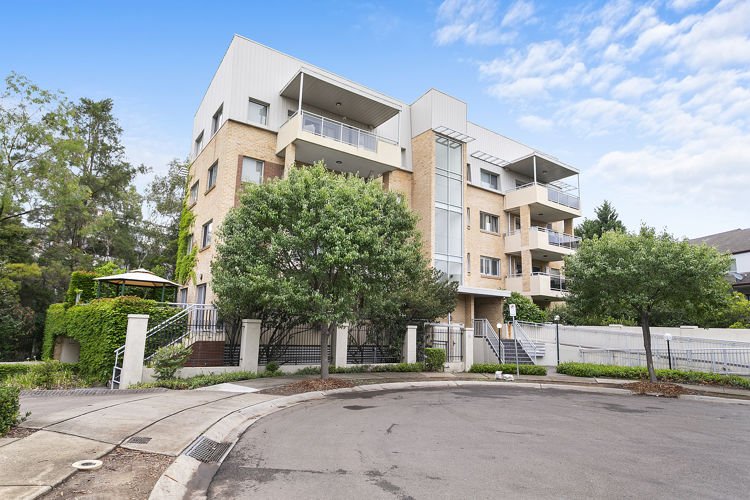 10/8 Refractory Court, Merrylands NSW 2160