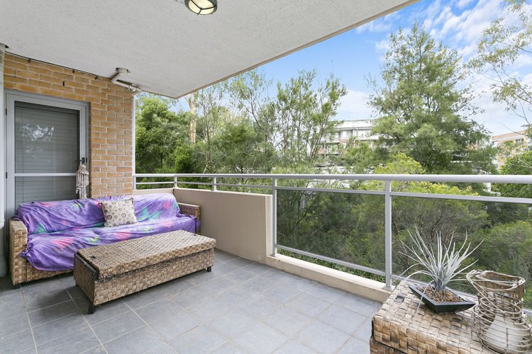 Photo - 10/8 Refractory Court, Merrylands NSW 2160 - Image 3