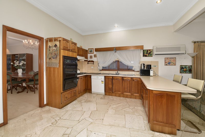 Photo - 108 The Grove, Coburg VIC 3058 - Image 4