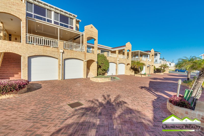 10/8 Toulon Circle, Mindarie WA 6030